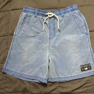 Boys youth size medium. Shorts/swim trunks. Southern Marsh